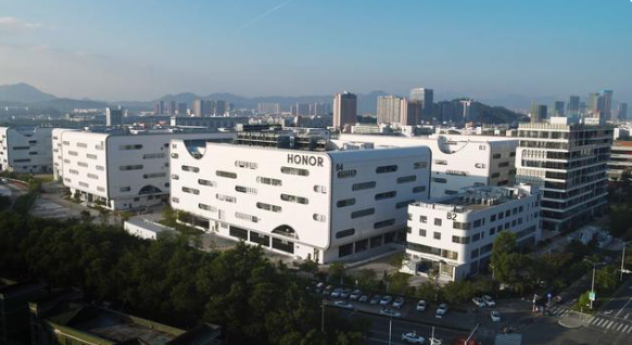 2021智能制造示范工厂揭榜:智能手机行业 唯荣耀深圳厂入选